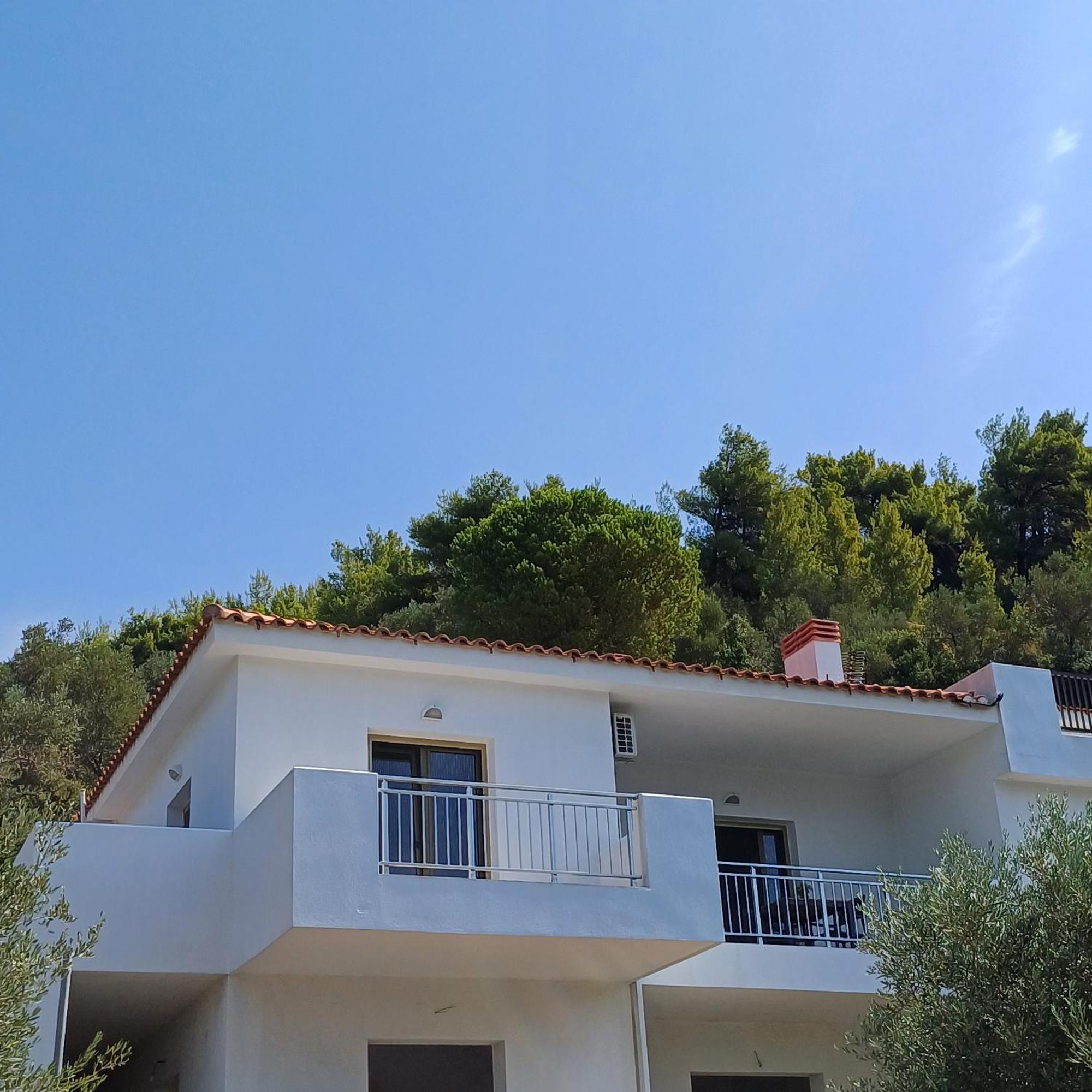 Lagoterra Skiathos-stad